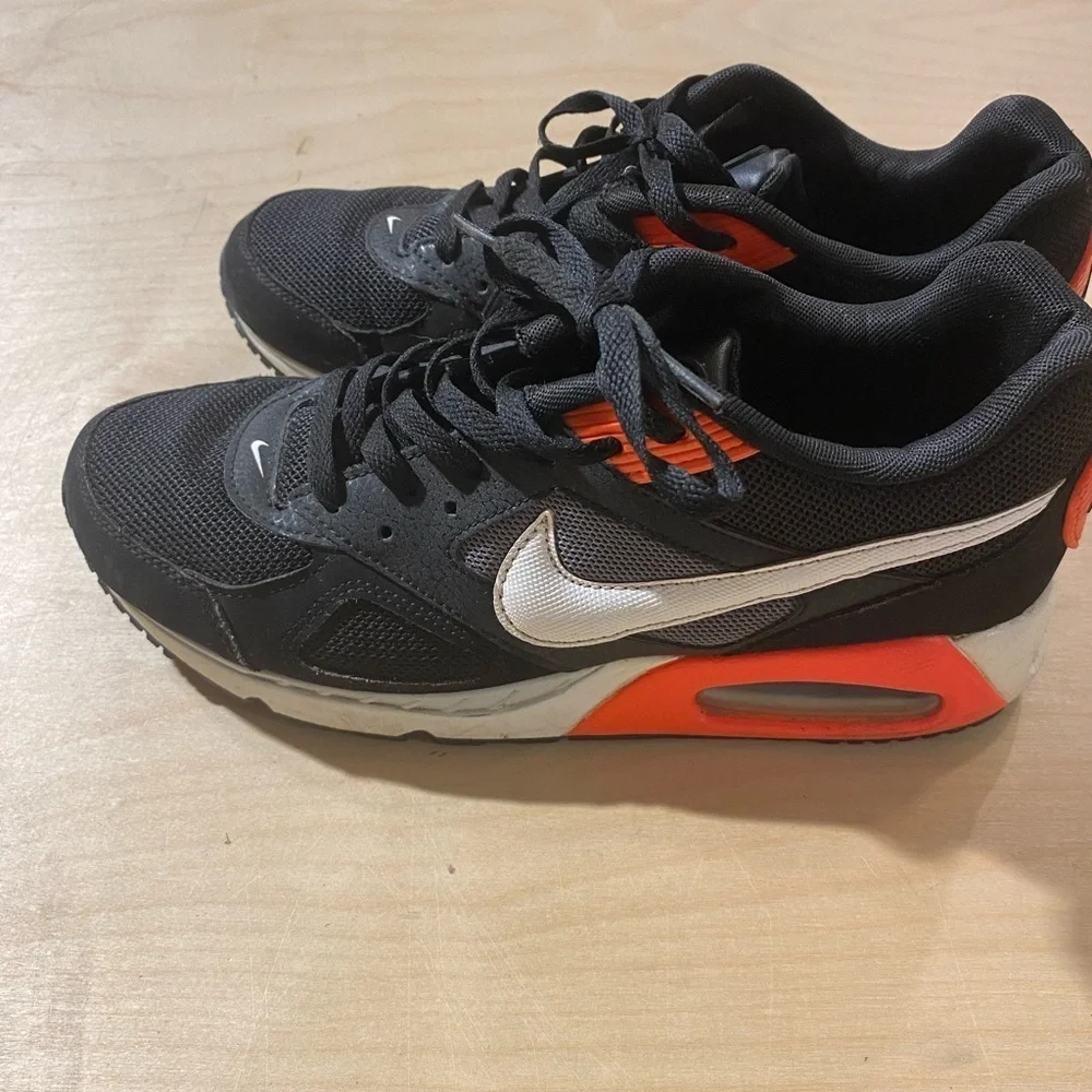 Nike Air Max Sneakers size 8